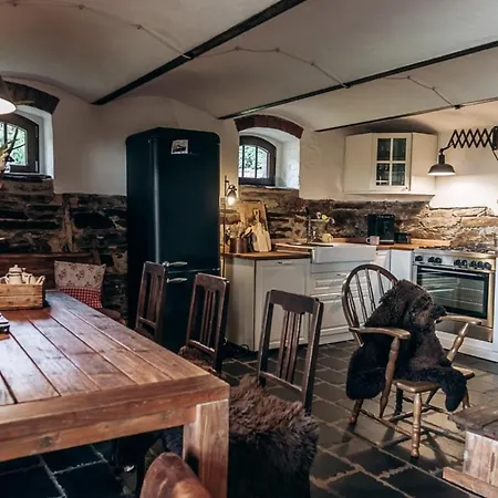 Berghuette Vogtland * קלינגנתאל